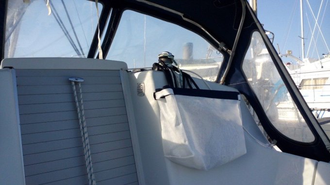 BOLSA PARA DRIZA DE REJILLA PVC BLANCA Y AZUL MARINO