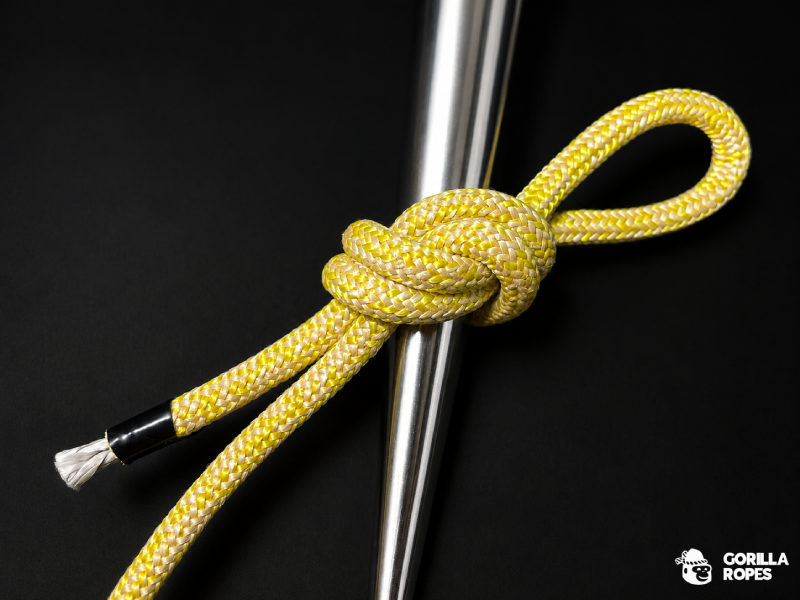 Drisse génois compétition ÂME DYNEEMA SK99 + GAINE MIXTE TECHNORA / POLYESTER Jaune Blanc 5mm